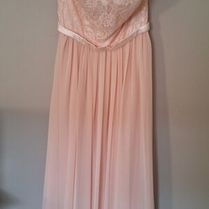 Elegant Strapless Lace Dress in Blush